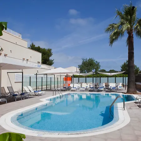 Hotel Isla De Cabrera